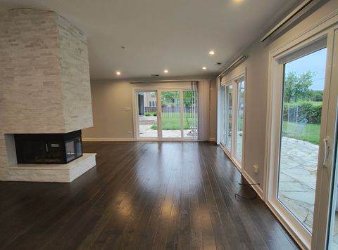 Tiny photo for 544 W 58th Place, Hinsdale, IL 60521 (MLS # 12543038)