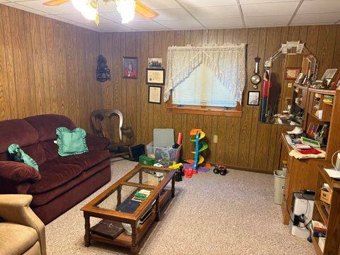 Tiny photo for 11412 State Highway 37 N, Benton, IL 62812 (MLS # 100000022)