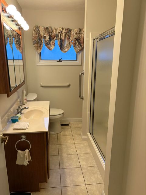 Tiny photo for 11412 IL-37 Highway, Benton, IL 62812 (MLS # 100000022)