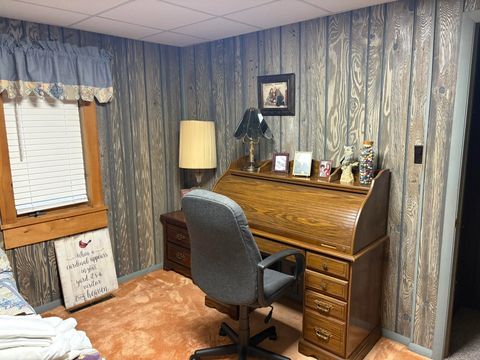 Tiny photo for 11412 IL-37 Highway, Benton, IL 62812 (MLS # 100000022)