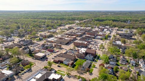 Tiny photo for 409 W Jefferson Street, Morris, IL 60450 (MLS # 12617245)