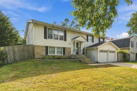 Tiny photo for 453 Cumberland Lane, Bolingbrook, IL 60440 (MLS # 12774865)