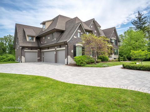 A home in Burr Ridge