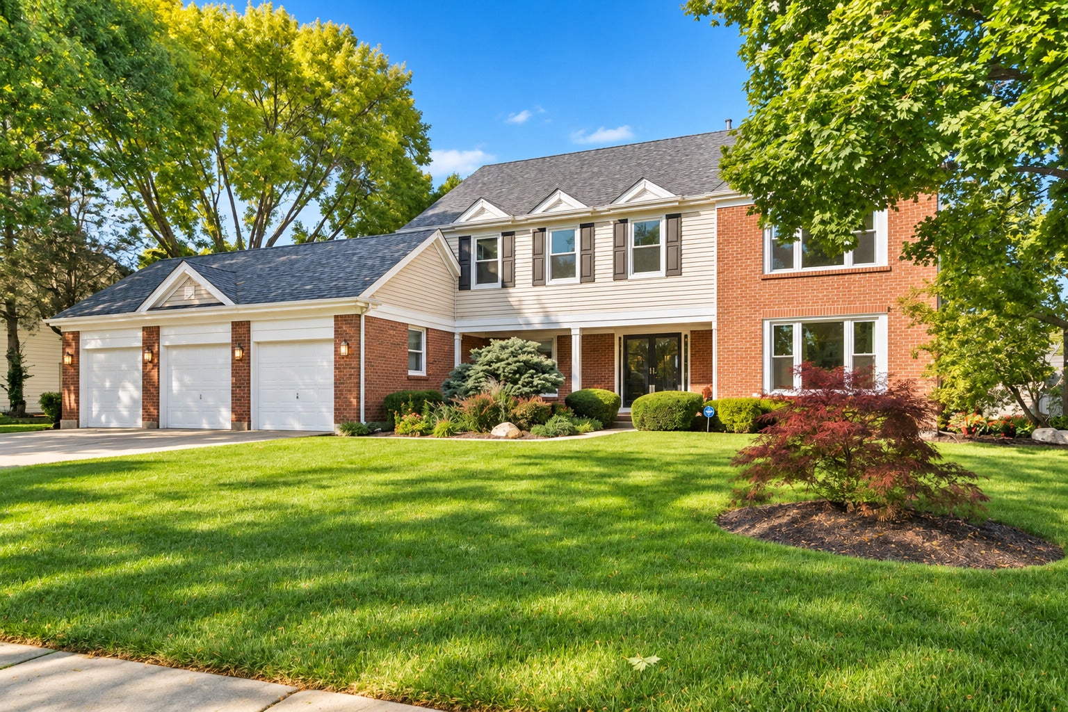 2794 Whispering Oaks Drive