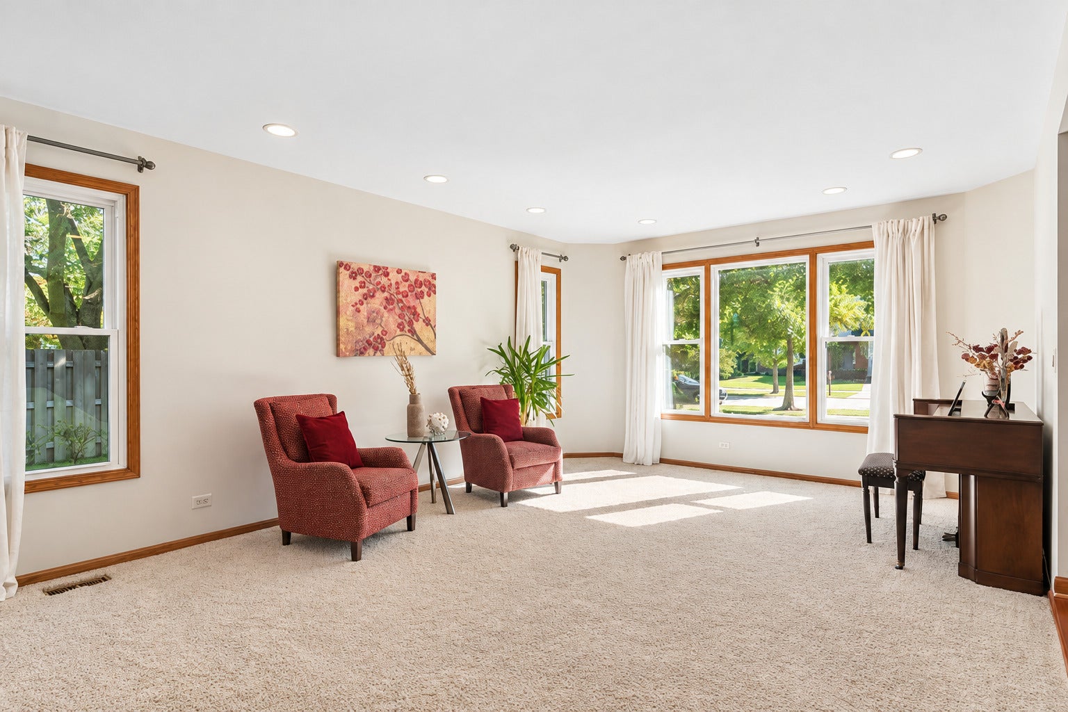 2794 Whispering Oaks Drive