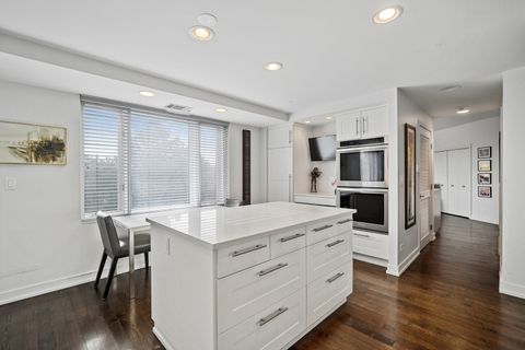 Tiny photo for 601 Mulberry Place #5B, Highland Park, IL 60035 (MLS # 12594946)