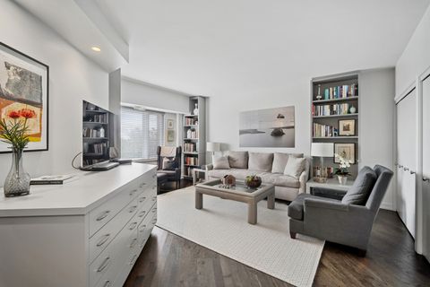 Tiny photo for 601 Mulberry Place #5B, Highland Park, IL 60035 (MLS # 12594946)