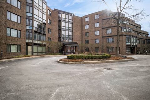 601 Mulberry Place 5B Highland Park IL 60035