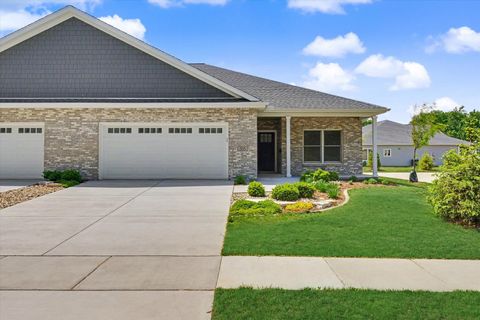 Photo of 506 S 6th Street, Fairbury, IL 61739 (MLS # 12649092)