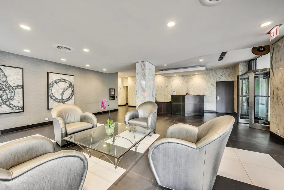 222 E PEARSON Street 2307