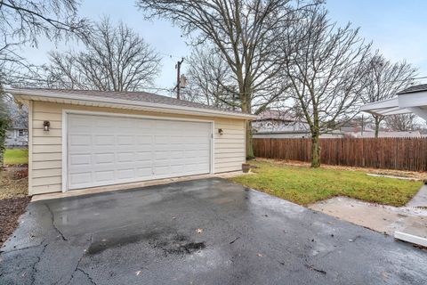 A home in Clarendon Hills