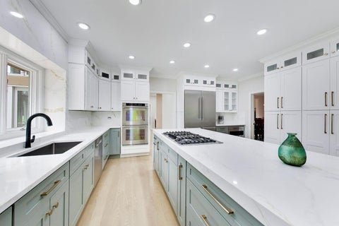 Tiny photo for 12 Riderwood Road, North Barrington, IL 60010 (MLS # 12768985)