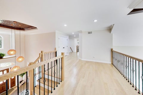 Tiny photo for 12 Riderwood Road, North Barrington, IL 60010 (MLS # 12768985)