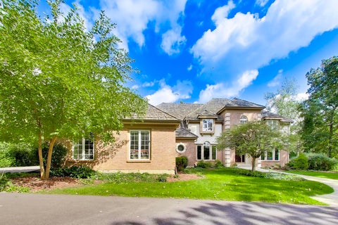 Tiny photo for 12 Riderwood Road, North Barrington, IL 60010 (MLS # 12768985)