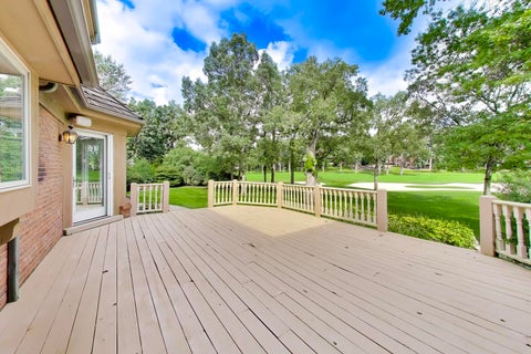 Tiny photo for 12 Riderwood Road, North Barrington, IL 60010 (MLS # 12768985)