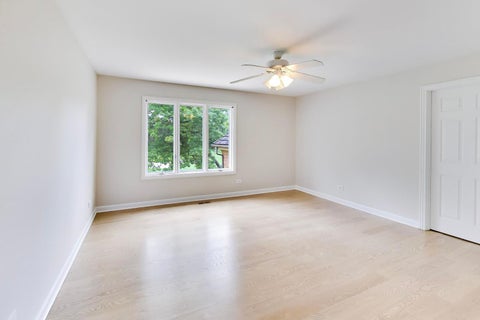 Tiny photo for 12 Riderwood Road, North Barrington, IL 60010 (MLS # 12768985)