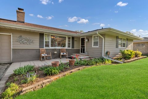 Tiny photo for 405 Thomas Drive, Sycamore, IL 60178 (MLS # 12608260)