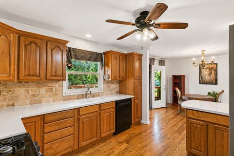 Tiny photo for 405 Thomas Drive, Sycamore, IL 60178 (MLS # 12608260)