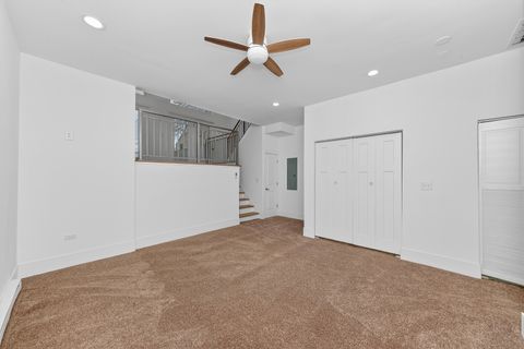 Tiny photo for 626 E Oakwood Boulevard, Chicago, IL 60653 (MLS # 12531246)