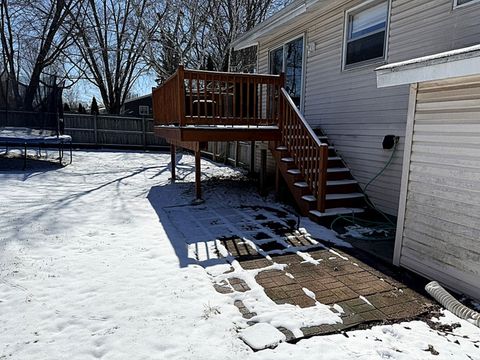 Tiny photo for 620 S 9TH Avenue, St. Charles, IL 60174 (MLS # 12586593)