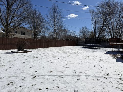 Tiny photo for 620 S 9TH Avenue, St. Charles, IL 60174 (MLS # 12586593)