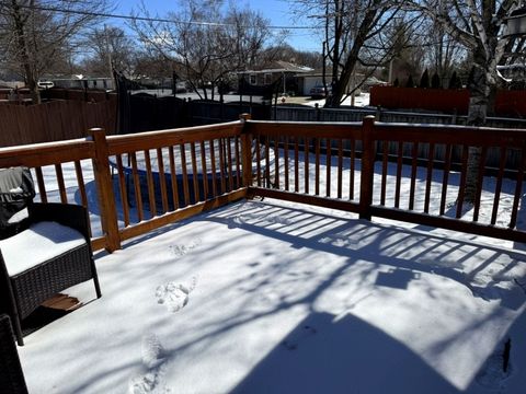 Tiny photo for 620 S 9TH Avenue, St. Charles, IL 60174 (MLS # 12586593)