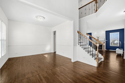 Tiny photo for 136 Lilac Street, Bolingbrook, IL 60490 (MLS # 12567807)