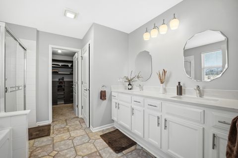 Tiny photo for 136 Lilac Street, Bolingbrook, IL 60490 (MLS # 12567807)