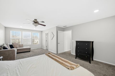 Tiny photo for 136 Lilac Street, Bolingbrook, IL 60490 (MLS # 12567807)