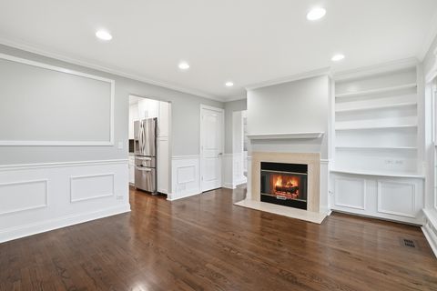 Tiny photo for 612 Citadel Drive, Westmont, IL 60559 (MLS # 12629214)