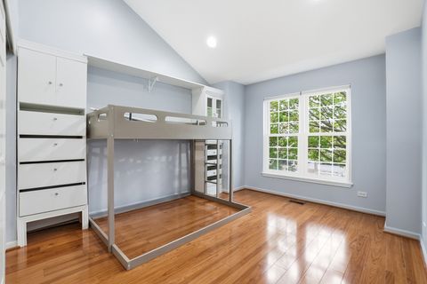 Tiny photo for 612 Citadel Drive, Westmont, IL 60559 (MLS # 12629214)