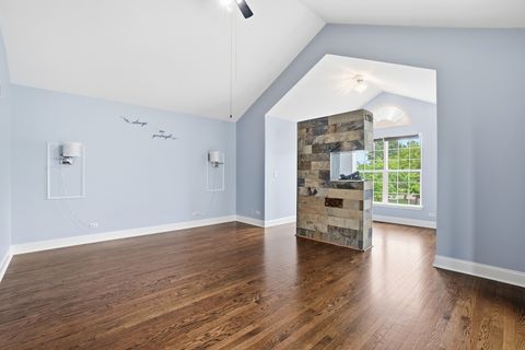 Tiny photo for 612 Citadel Drive, Westmont, IL 60559 (MLS # 12629214)