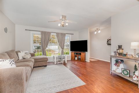 Tiny photo for 30 Fieldpoint Road, Montgomery, IL 60538 (MLS # 12514010)