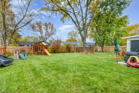 Tiny photo for 30 Fieldpoint Road, Montgomery, IL 60538 (MLS # 12514010)