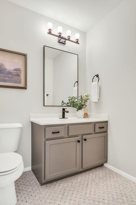 Tiny photo for 983 Ellsworth Drive, Grayslake, IL 60030 (MLS # 12654871)