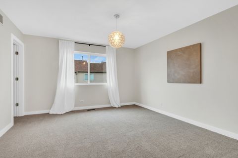 Tiny photo for 983 Ellsworth Drive, Grayslake, IL 60030 (MLS # 12654871)