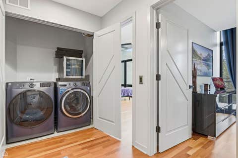 Tiny photo for 3946 N Ravenswood Avenue #603, Chicago, IL 60613 (MLS # 12659558)