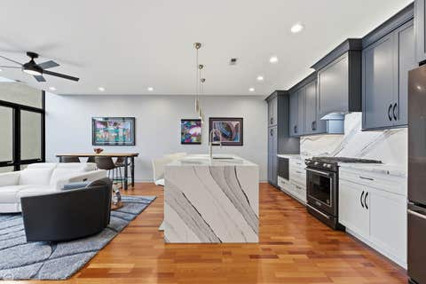 Tiny photo for 3946 N Ravenswood Avenue #603, Chicago, IL 60613 (MLS # 12659558)