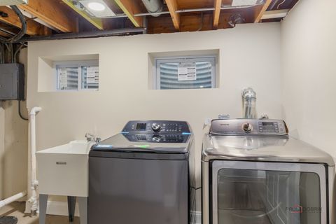 Tiny photo for 522 N Castle Road, Addison, IL 60101 (MLS # 12460054)