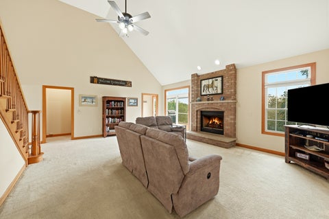 Tiny photo for 2420 N 4080th Road, Sheridan, IL 60551 (MLS # 12780709)