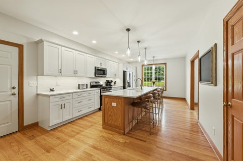 Tiny photo for 2420 N 4080th Road, Sheridan, IL 60551 (MLS # 12780709)
