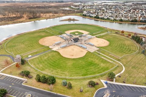 Tiny photo for 1157 Clearwater Drive, Pingree Grove, IL 60140 (MLS # 12523739)