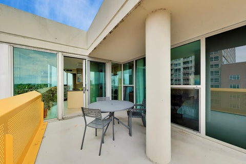 Tiny photo for 1580 sherman Avenue #PH6, Evanston, IL 60201 (MLS # 12660731)