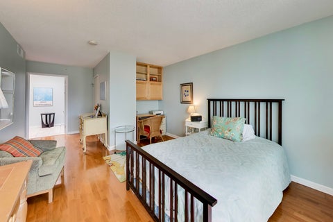 Tiny photo for 1580 sherman Avenue #PH6, Evanston, IL 60201 (MLS # 12660731)