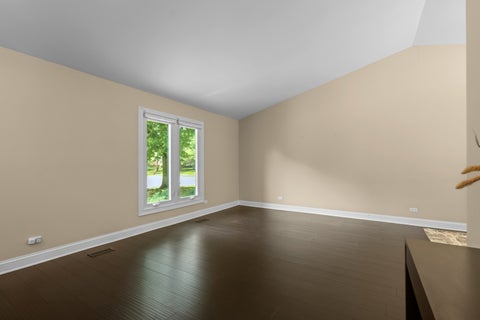 Tiny photo for 1316 W MEADE Lane, Arlington Heights, IL 60004 (MLS # 12672292)