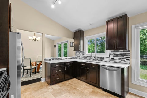 Tiny photo for 1316 W MEADE Lane, Arlington Heights, IL 60004 (MLS # 12672292)