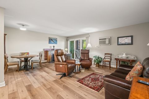 Tiny photo for 3913 Saratoga Avenue #G-204, Downers Grove, IL 60515 (MLS # 12686258)