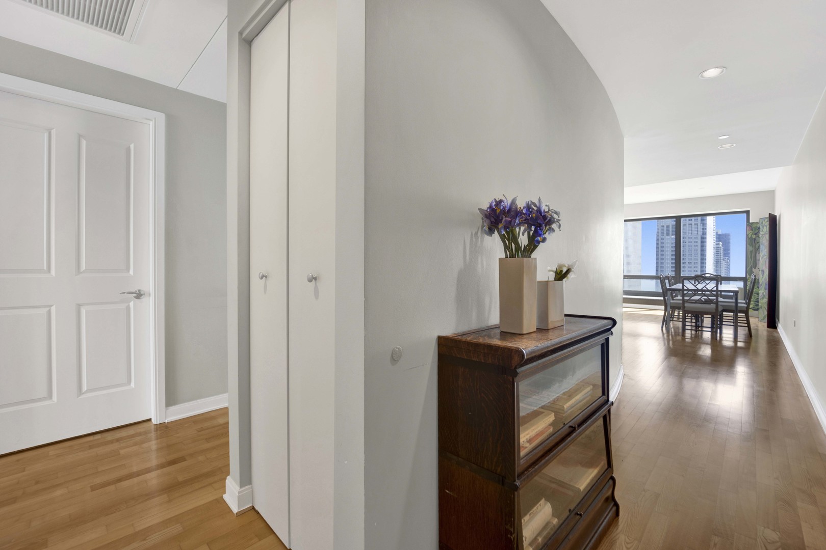 130 N Garland Court 3001