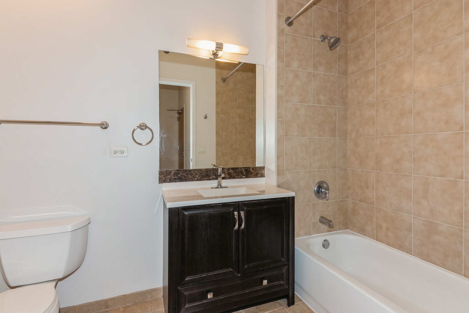 Chicago, Illinois 60654, United States, 1 Bedroom Bedrooms, ,1 BathroomBathrooms,Residential,Active,157976