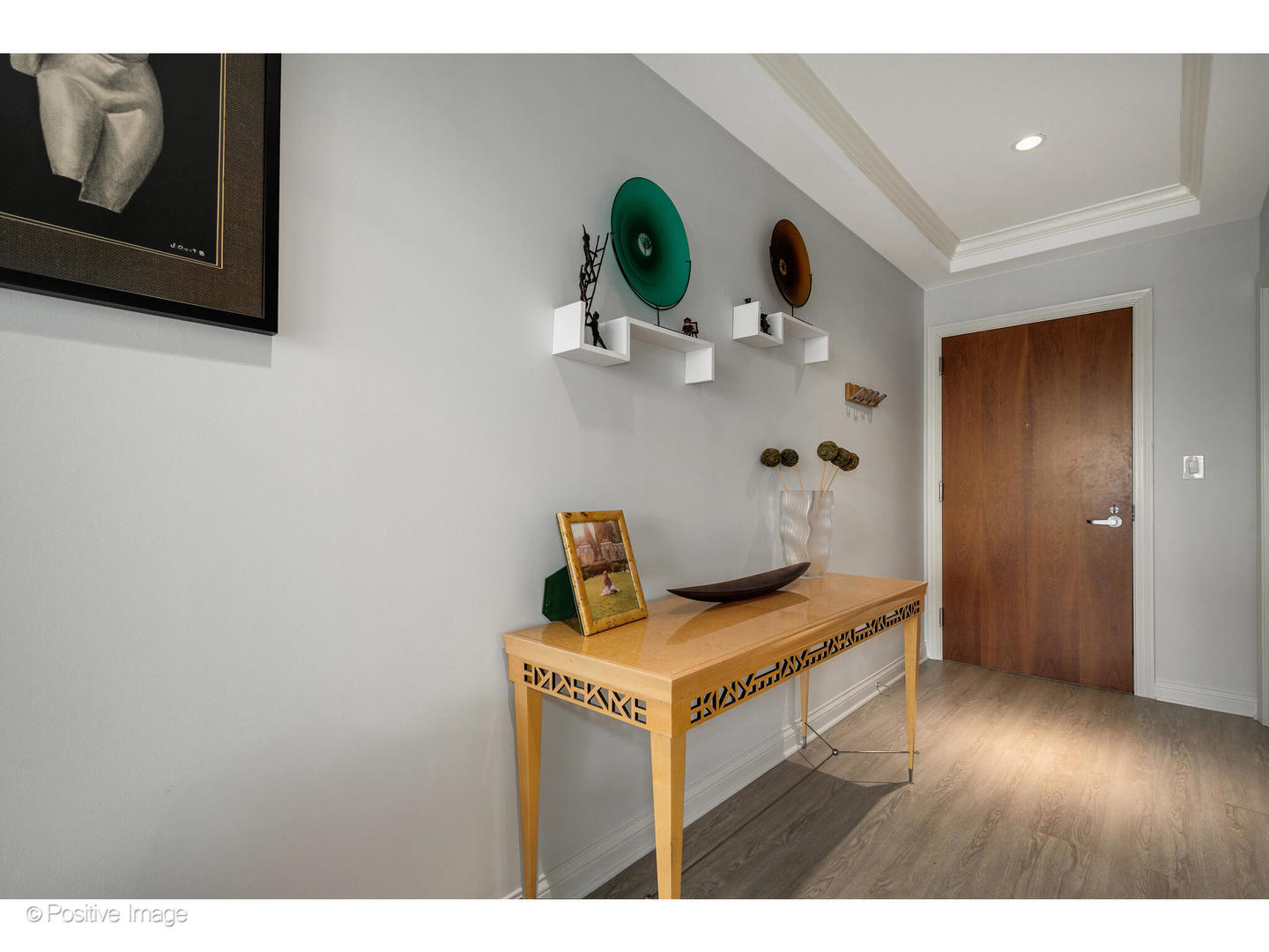 1201 S Prairie Avenue 2402